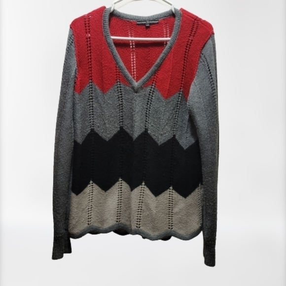 𝅺CYC wool blend V neck long sleeve knit sweater - Picture 1 of 6